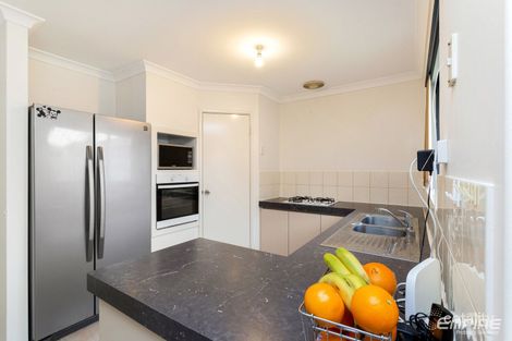 5b Arthur Rd, Hamilton Hill, WA 6163