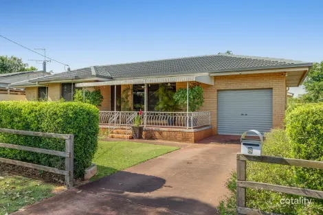 Property photo of 8 Devine Street Harristown QLD 4350