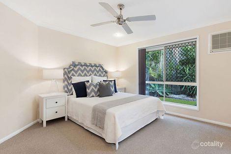 15 Sandwell Cres, Kippa-Ring, QLD 4021