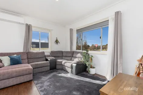 Property photo of 54 Jindabyne Road Berridale NSW 2628