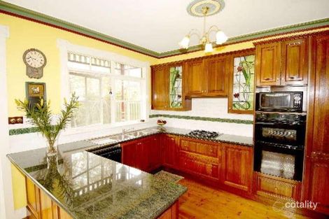 Property photo of 10 Willow Street Elsternwick VIC 3185