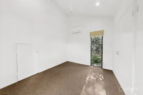 19 Stavewood Ct, Highvale, QLD 4520