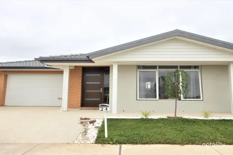 24 Arnold Cct, Charlemont, VIC 3217