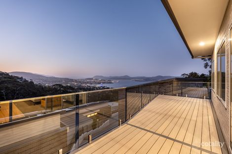 Property photo of 4/28 Aotea Road Sandy Bay TAS 7005