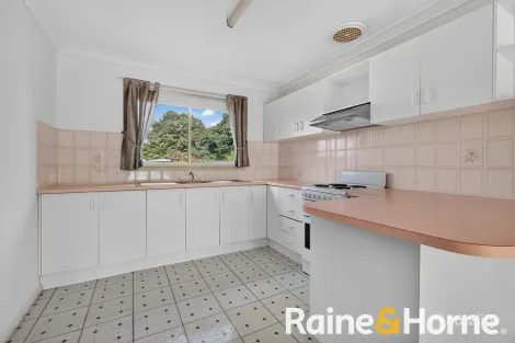 Property photo of 2/7 Robinson Avenue Dubbo NSW 2830