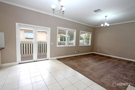 Property photo of 30 Travers Street Wagga Wagga NSW 2650