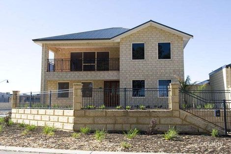 39 Nottely Cres, Secret Harbour, WA 6173