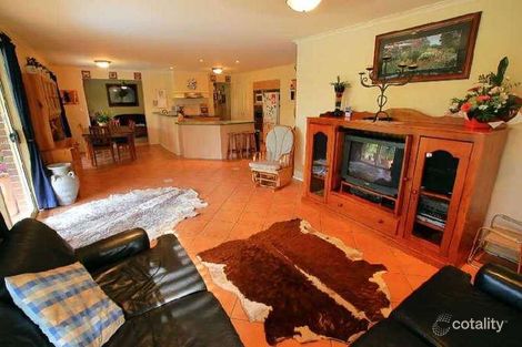 Property photo of 8 Sundown Court Narangba QLD 4504