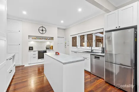 Property photo of 134 Leake Street Belmont WA 6104