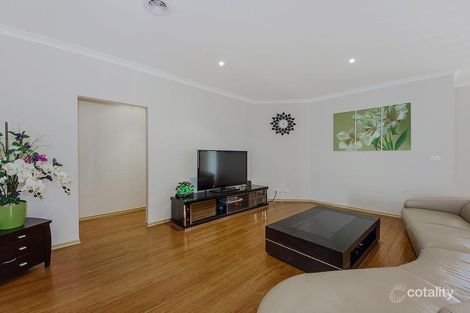 Property photo of 2 Pamela Place Burnside Heights VIC 3023