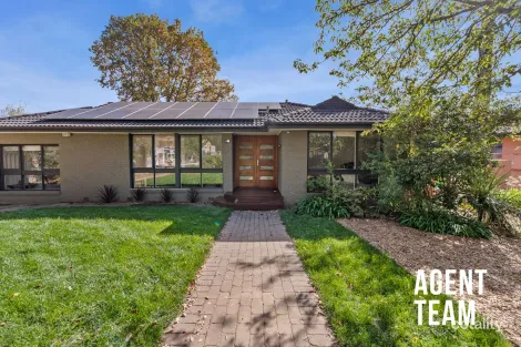 Property photo of 27 Laycock Place Holt ACT 2615