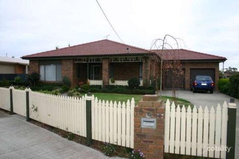 Property photo of 16 Myrtle Crescent Traralgon VIC 3844