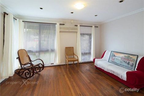 Property photo of 32 Kernot Crescent Noble Park North VIC 3174