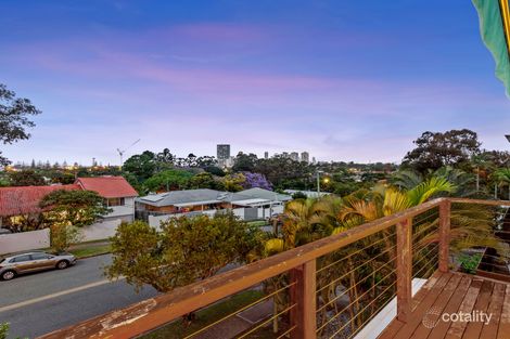 Property photo of 34 Muir Street Labrador QLD 4215