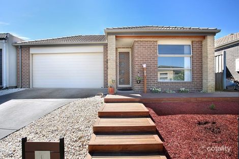 90 Silverwattle Dr, Lyndhurst, VIC 3975