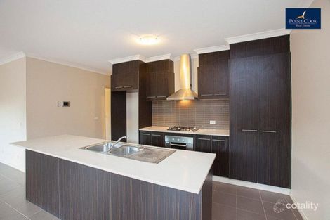 Property photo of 18 Astley Crescent Point Cook VIC 3030