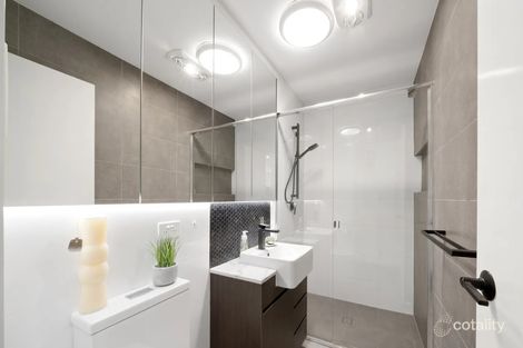 Property photo of 10/9 Tallowwood Street Seven Hills QLD 4170
