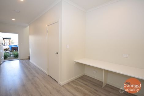 Property photo of 8 George Crescent Noarlunga Downs SA 5168