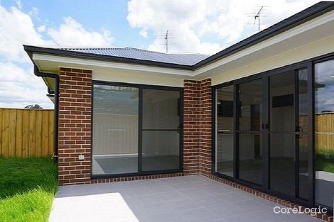 Property photo of 136 Rosedale Circuit Carnes Hill NSW 2171