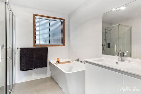 Property photo of 9 Whipbird Drive Carrum Downs VIC 3201