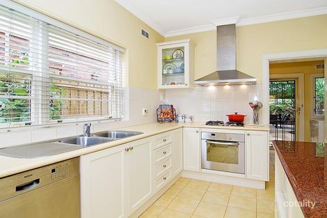 Property photo of 12 Wickham Grove Strathmore VIC 3041