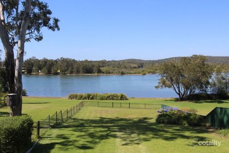 12 Edward St, Fennell Bay, NSW 2283