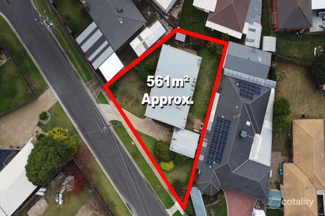 Property photo of 18 Penole Way Wyndham Vale VIC 3024