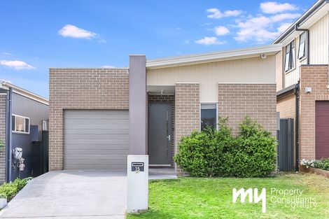 15 Akuna St, Gregory Hills, NSW 2557