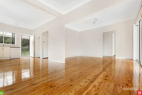 Property photo of 98 Heaslip Street Mangerton NSW 2500