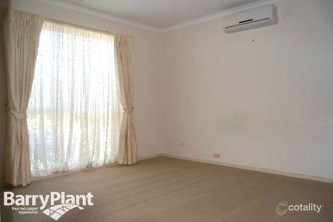 Property photo of 3 Rogers Close Burnside VIC 3023