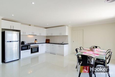 Property photo of 11 Doonie Way Pakenham VIC 3810