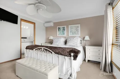 Property photo of 23 Stornaway Crescent Berkeley Vale NSW 2261