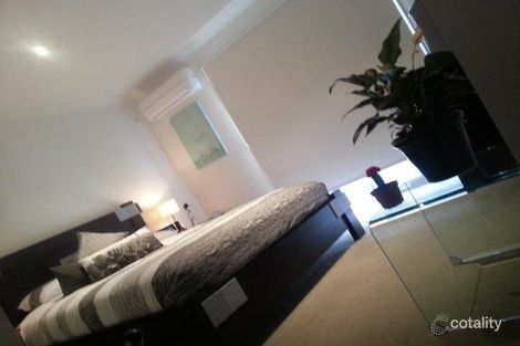 Property photo of 2/8 Moresby Court Craigieburn VIC 3064