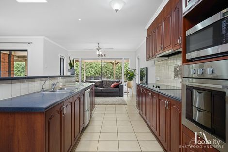 Property photo of 28 Greenfields Drive Moriac VIC 3240