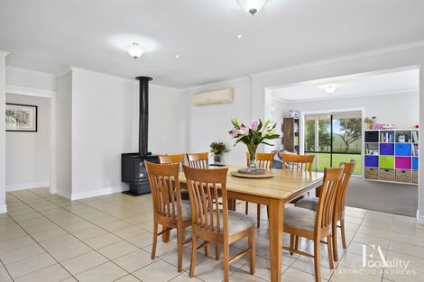Property photo of 28 Greenfields Drive Moriac VIC 3240
