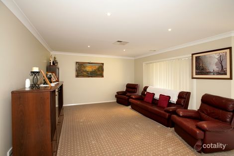 Property photo of 59 Yarrawah Crescent Bourkelands NSW 2650