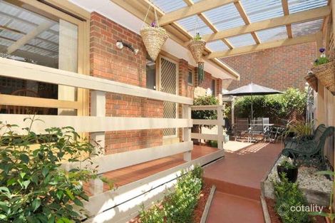 Property photo of 2/17 Fullwood Parade Doncaster East VIC 3109