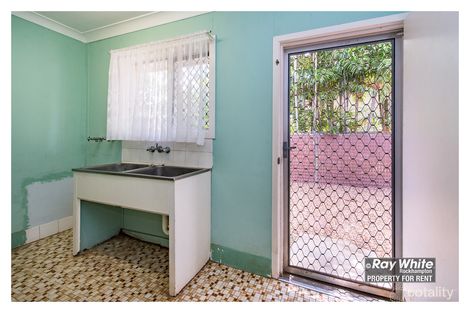 Property photo of 1 Risien Street Norman Gardens QLD 4701