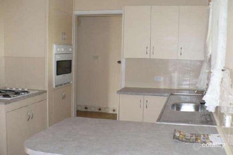 Property photo of 4 Tangaroa Close Cooloongup WA 6168
