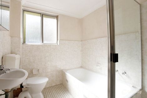 Property photo of 2/11 Lachlan Avenue Macquarie Park NSW 2113