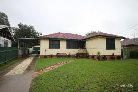 Property photo of 6 Tarakan Avenue Ashmont NSW 2650