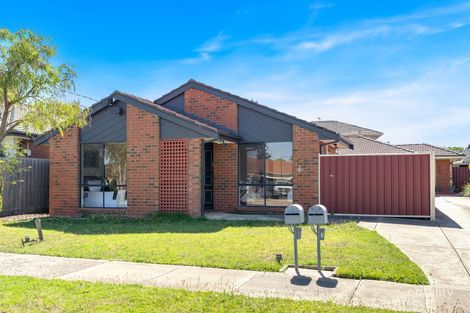 1/40 Gillingham Cres, Craigieburn, VIC 3064