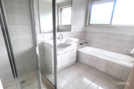 Property photo of 8 Walnut Court Mulgrave VIC 3170