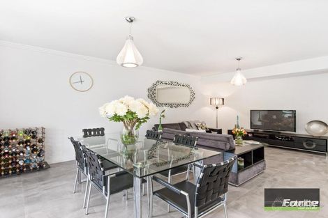 Property photo of 8 Dean Street Karrinyup WA 6018