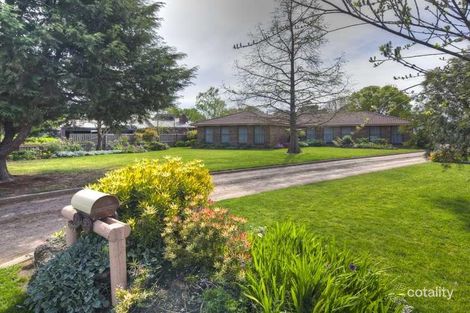 302 Smythes Rd, Delacombe, VIC 3356