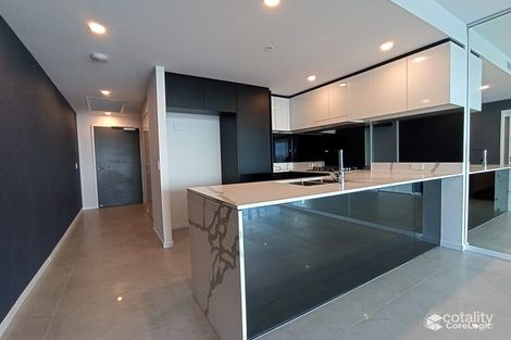 Property photo of 5105/5 Harbour Side Court Biggera Waters QLD 4216