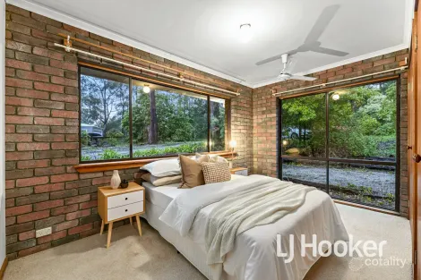 Property photo of 55 Abeckett Road Bunyip VIC 3815
