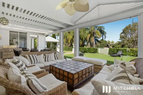 4609 The Parkway, Hope Island, QLD 4212