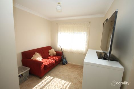 Property photo of 6 Girraween Mews Glenfield Park NSW 2650
