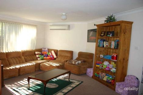 Property photo of 46 Vales Road Mannering Park NSW 2259